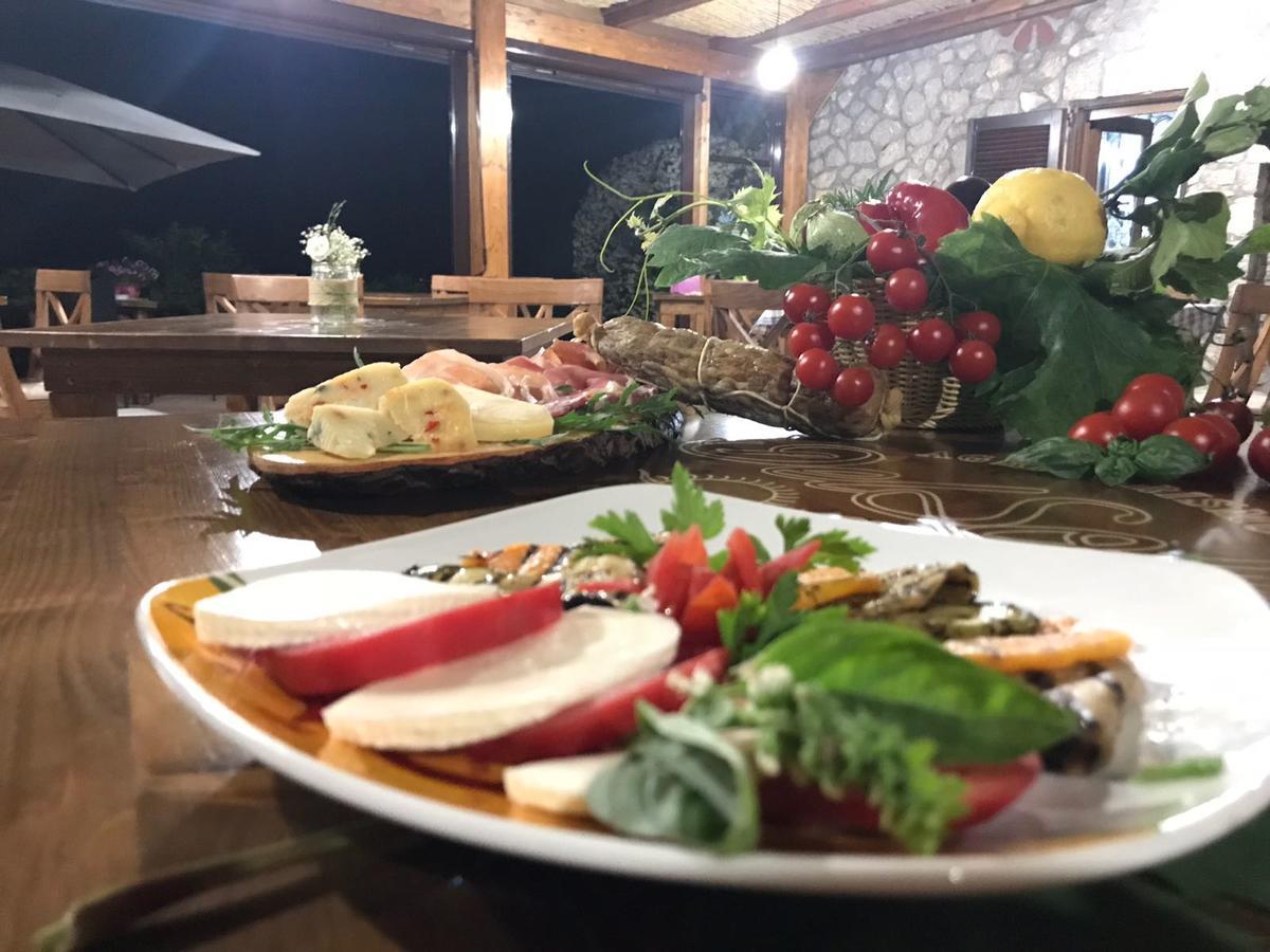 אנה קאפרי Agriturismo Del Sole מראה חיצוני תמונה